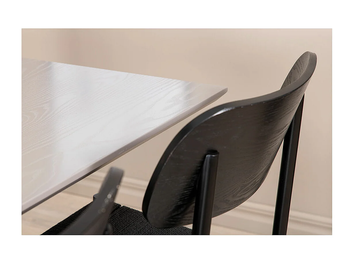 Polly eetkamerstoel zwart.