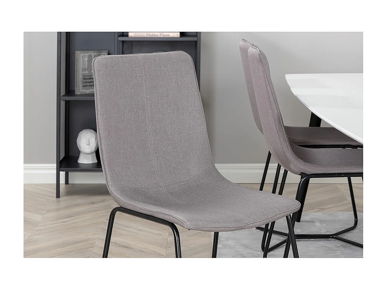 X eetkamerstoel grijs.