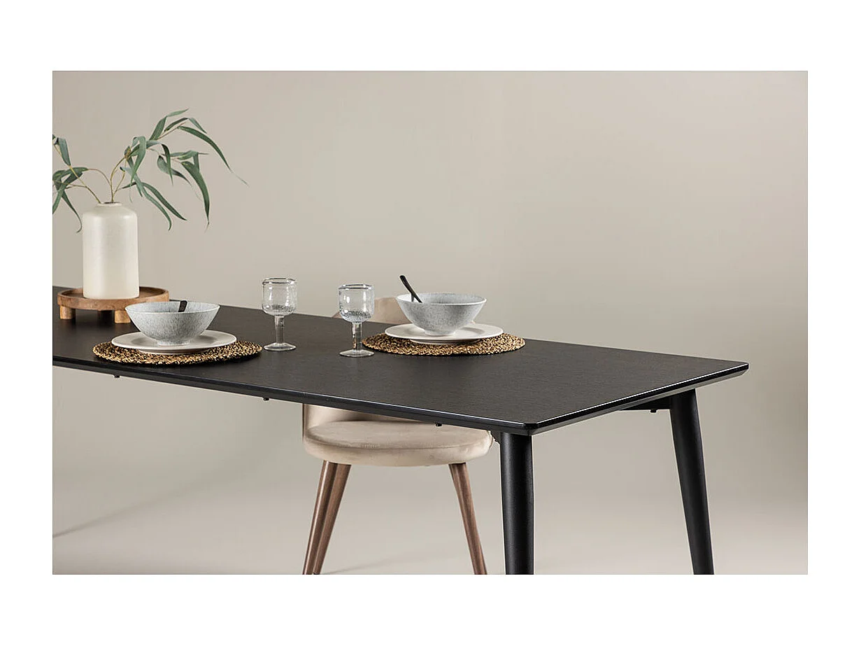 Ellis table de salle à manger 85x230 cm noir.