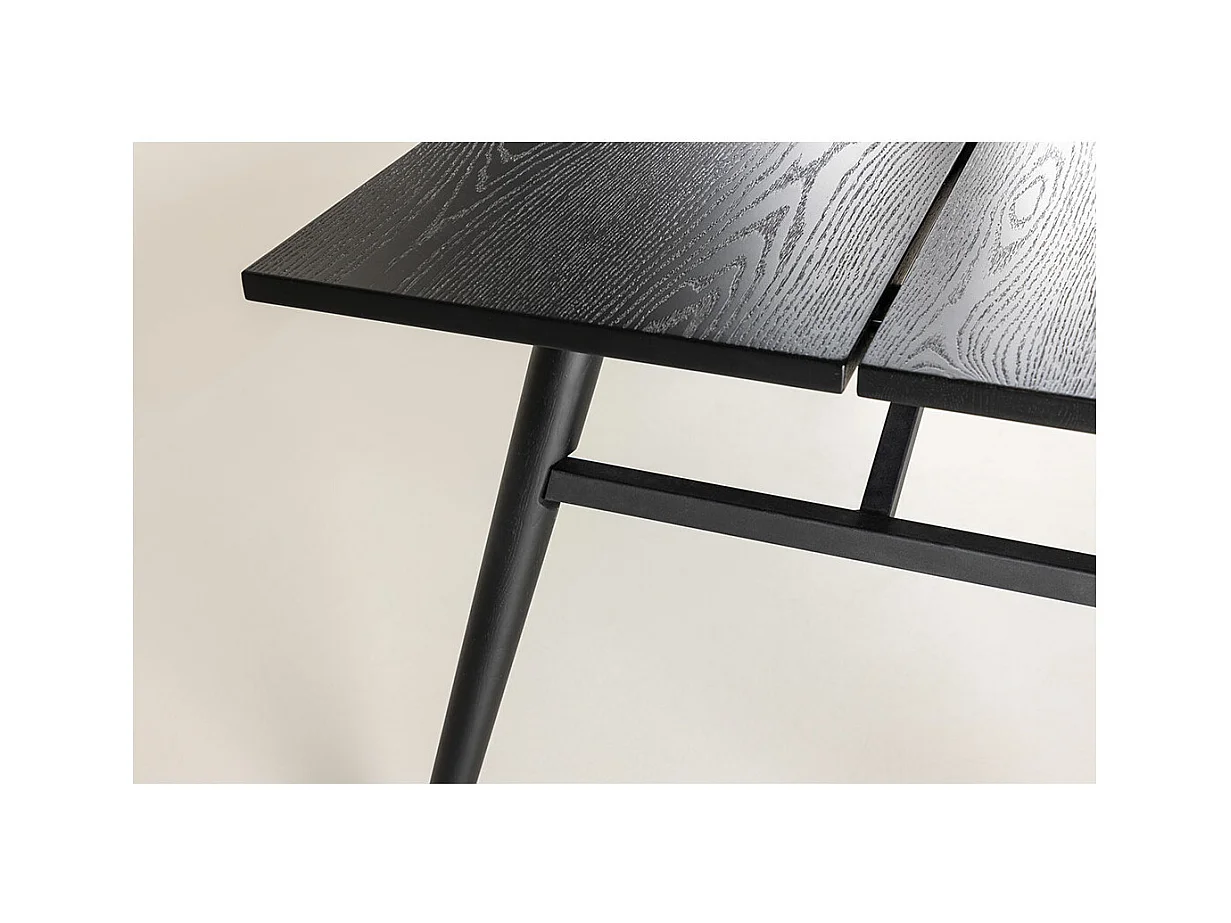 Sleek Esstisch 95x195 cm schwarz.