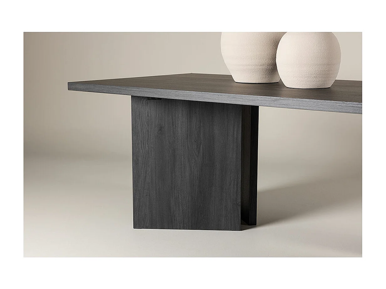 Bassholmen eetkamertafel 100x240 cm zwart.