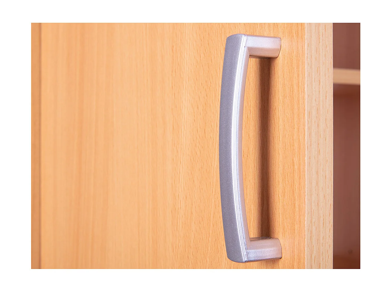 Vekla Armoire, finition hêtre.