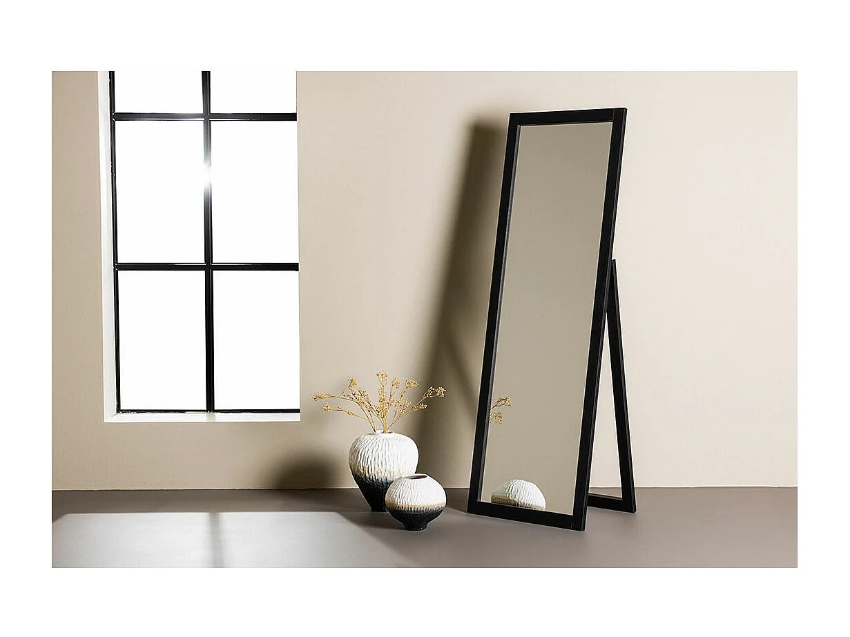 Sebring spiegel vloer 55x170 cm zwart.