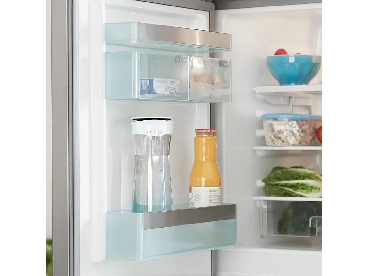 Bouteille filtrante Brita Gris Foncé avec 1 filtre MicroDisc inclus