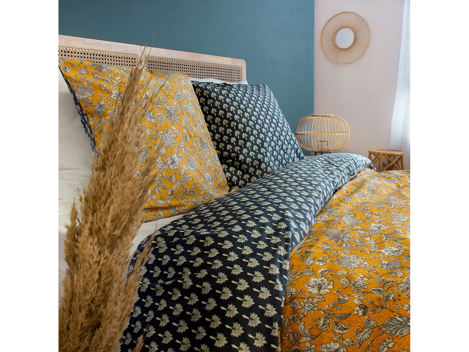 Parure de lit 240x220 cm pur coton ASCHWINI motif floral jaune 3 pièces