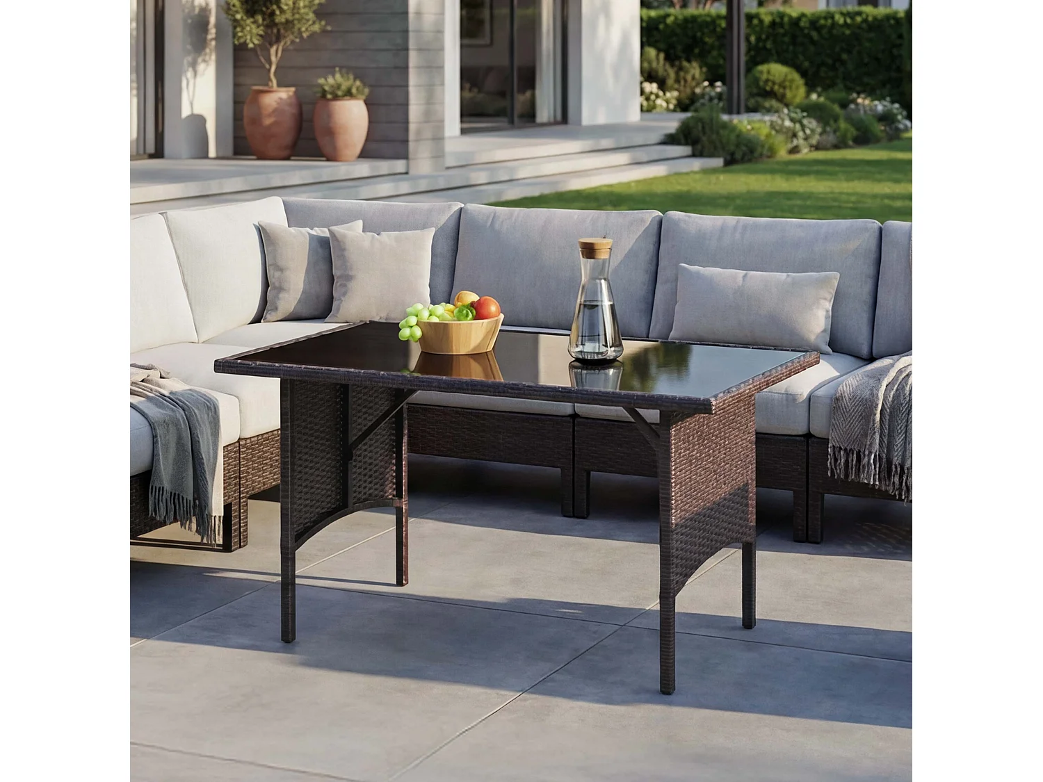 Table à manger en polyrotin MCW-G16,  marron