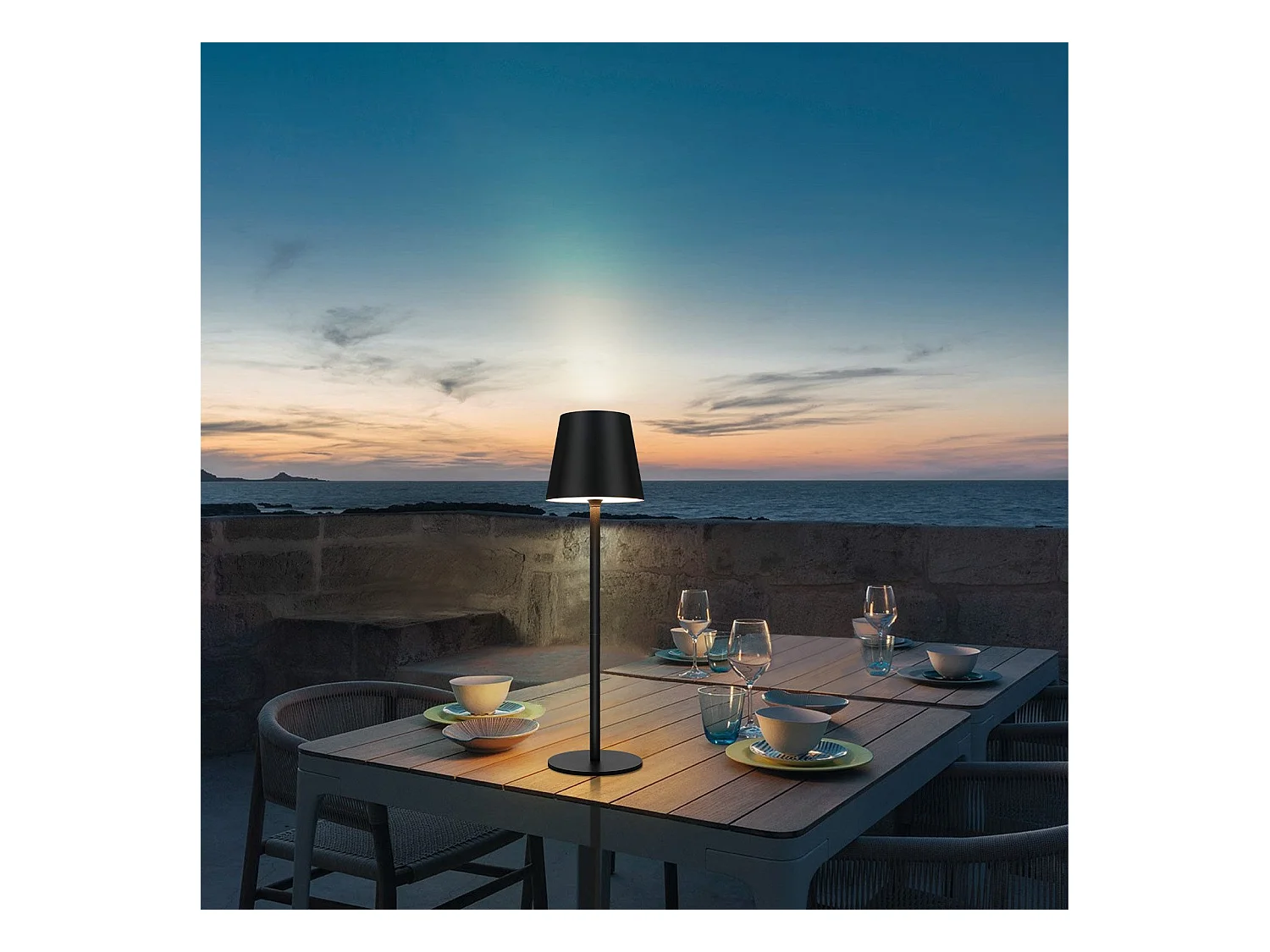 Nettlife Lampe de chevet sans fil, LED RGB 2600mAh, lampe de table extérieur rechargeable, tactile, dimmable, noire, TYPE-C/USB