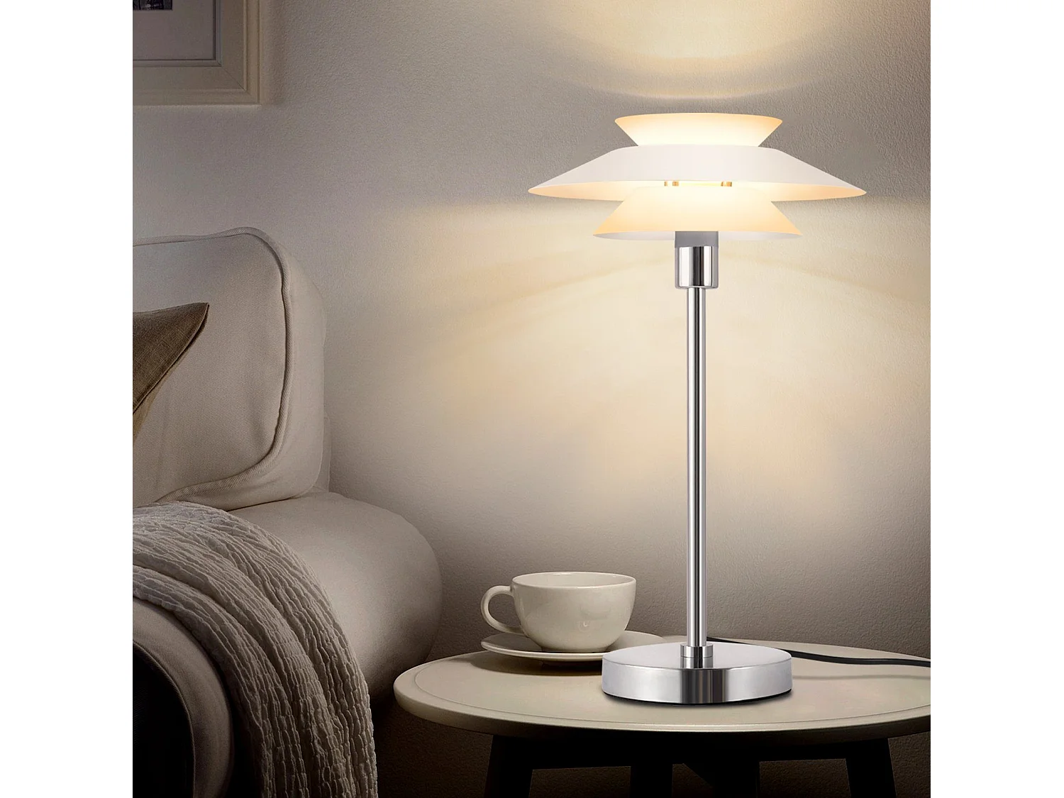 NETTLIFE Lampe de table pour salon - Design moderne blanc, lampe de chevet vintage E14 avec 1 lumière  - Sans ampoule (Max. 40W).