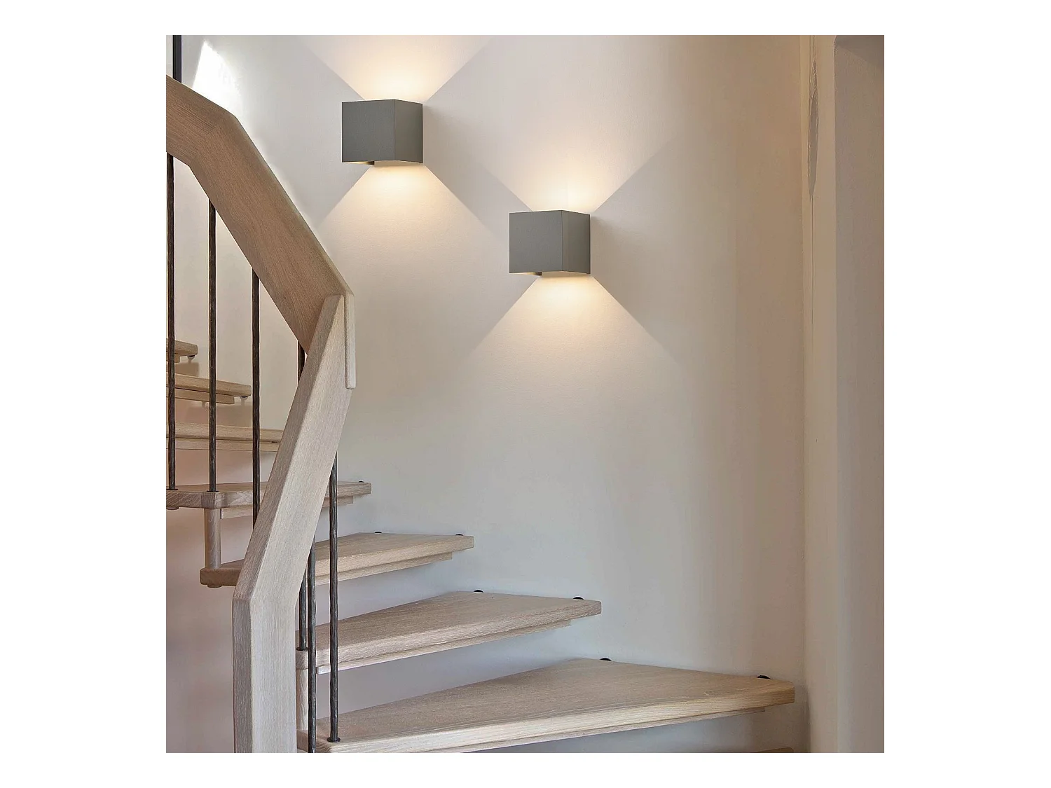 NETTLIFE Applique LED 5W,4 pièces -Lampe Murale Extérieur/Intérieure gris,double faisceau réglable étanche IP65 230V 3000K