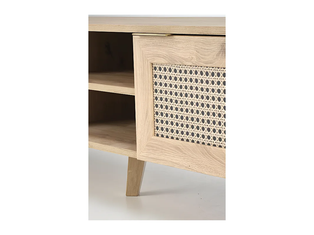 Banc TV Borneo/Artisan