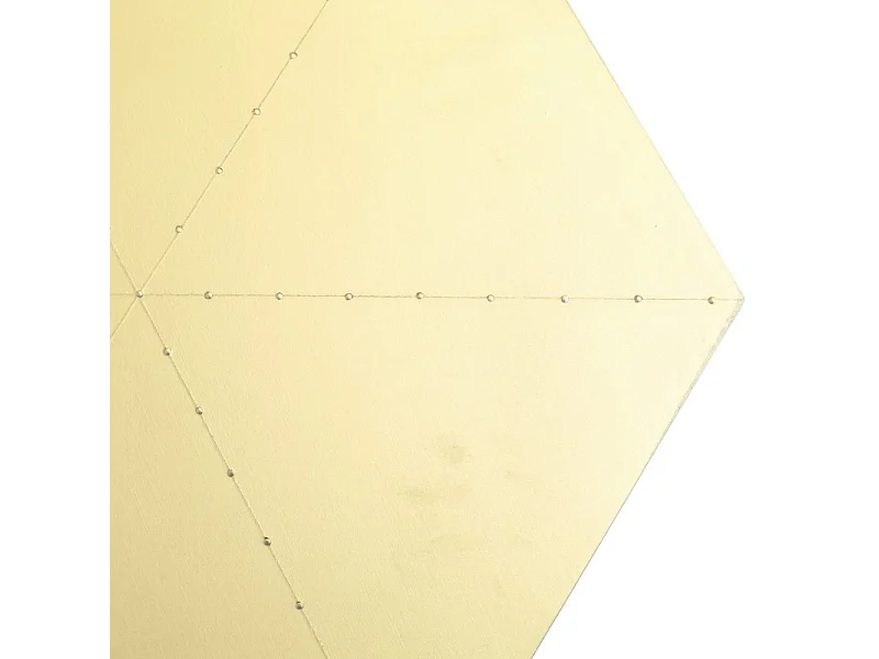 Table d'appoint doré 45x50x50 cm