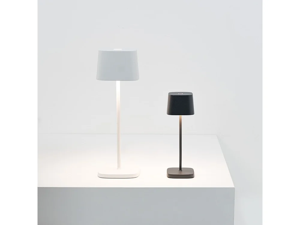 Zafferano OFELIA PRO MICRO Corten LED-Tischleuchte, wiederaufladbar und dimmbar