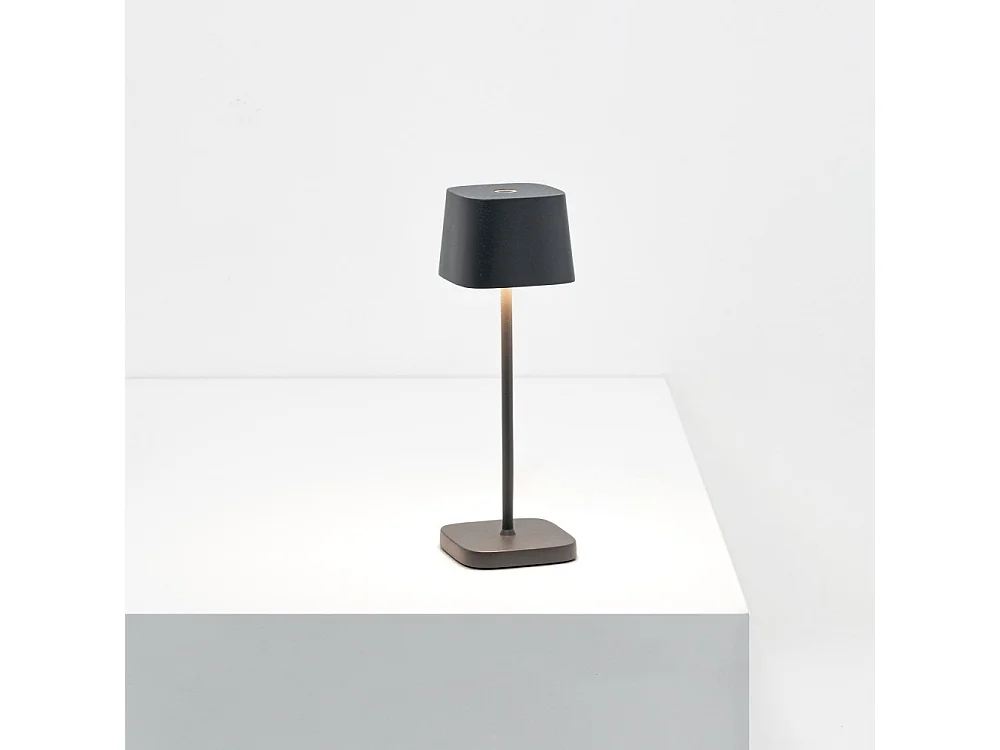 Zafferano OFELIA PRO MICRO Corten LED-Tischleuchte, wiederaufladbar und dimmbar