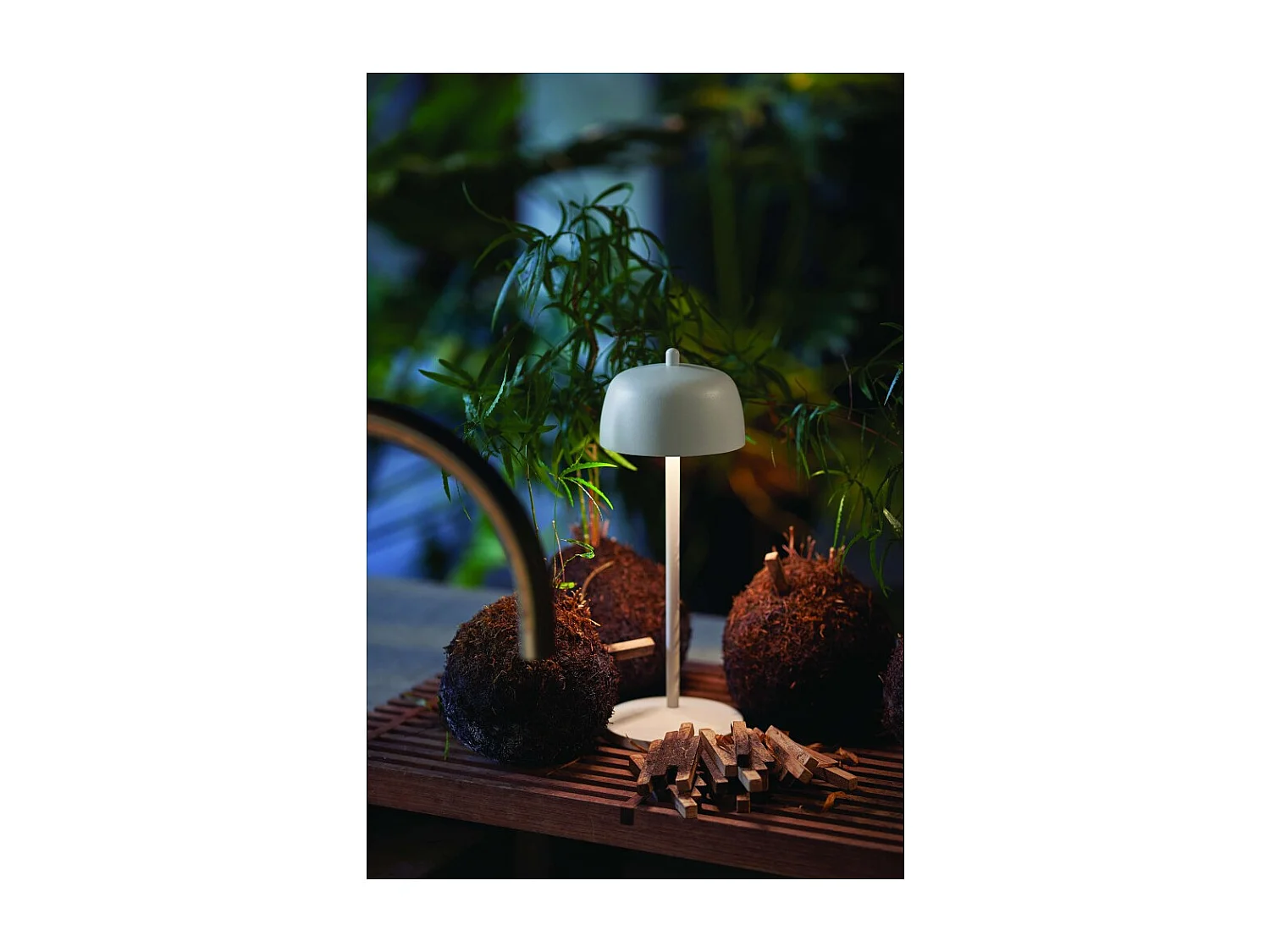 Zafferano CIRCE Lampe de table LED blanche rechargeable et dimmable