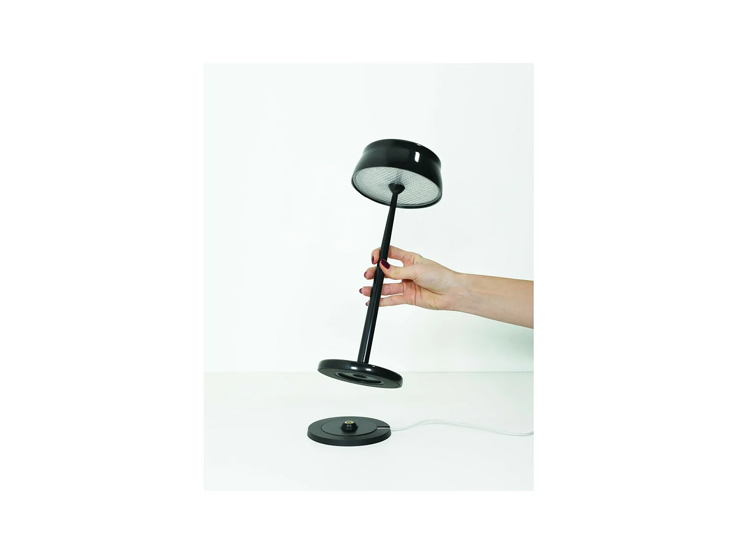 Zafferano SISTER LIGHT Wi-fi Lampe de table LED intelligente rechargeable et dimmable Noir Nacré