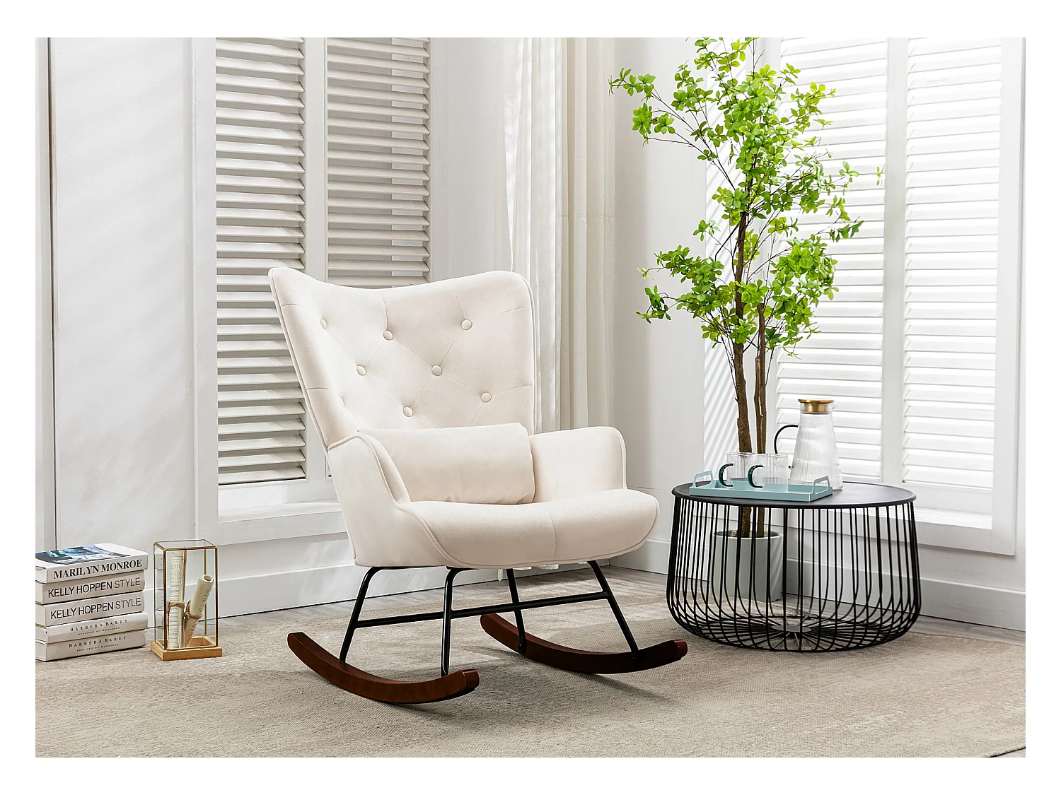 Mecedora moderna tapizada en terciopelo para sala de estar, con respaldo alto y patas de madera, color beige