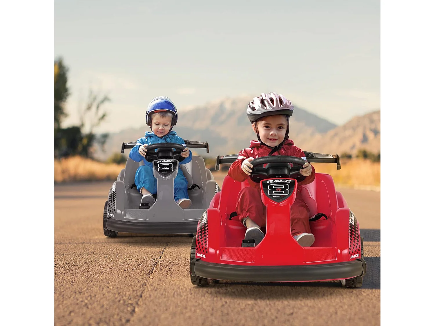 HOMEMIYN 6V elektrische Go Kart met afstandsbediening, veiligheidsgordel, langzame start, muziek, 4-wiel kinder-cadeau. Zwart.