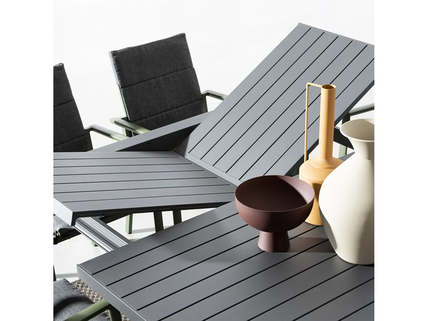 Table de jardin carrée extensible en métal L97/149 6/8 personnes - AVIGNON