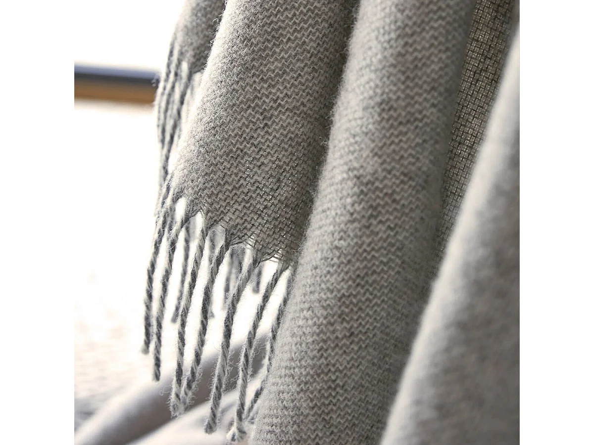 ELTON - Plaid à Franges 100% Laine 140x200cm Greige