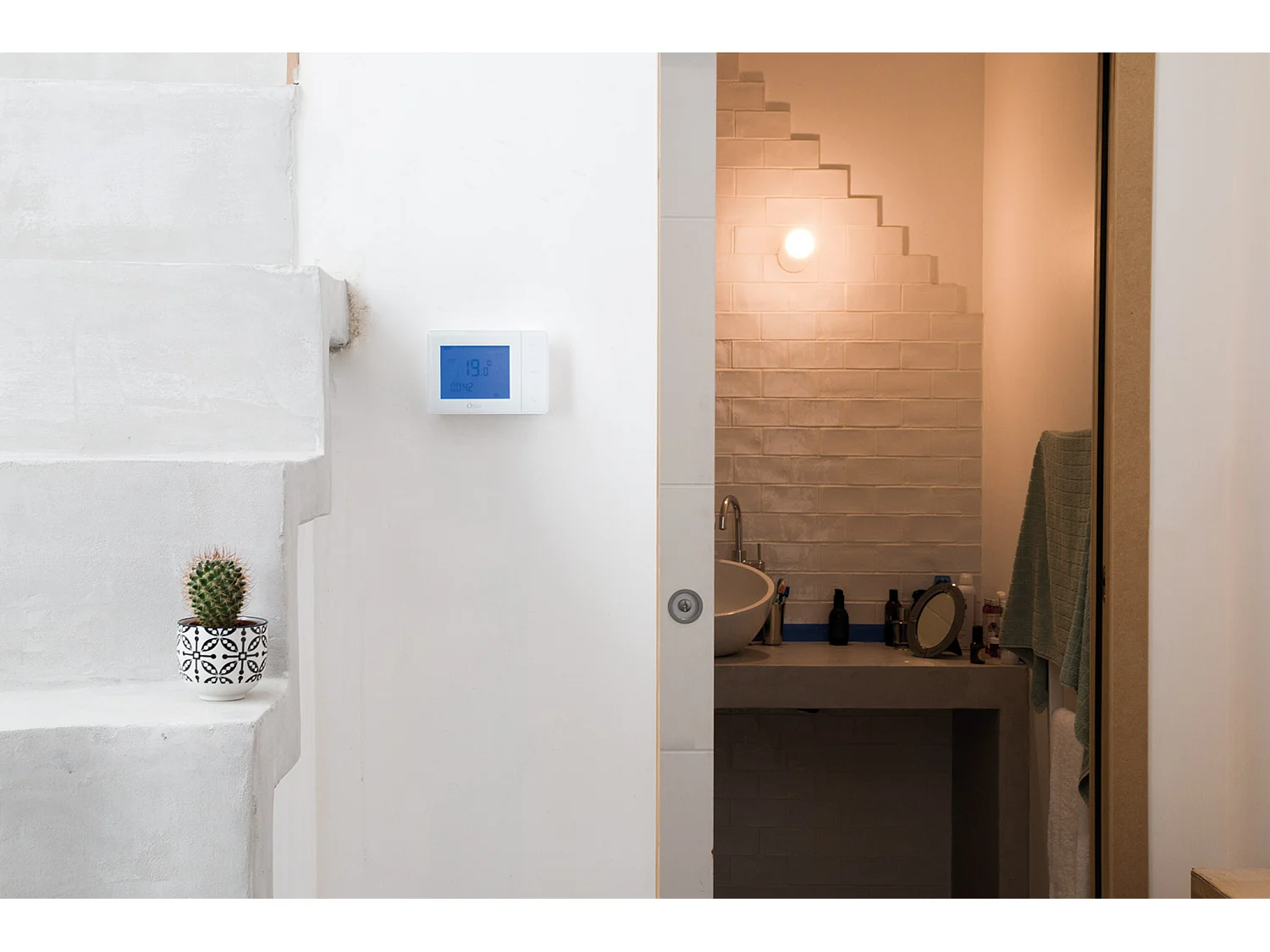 Programmeerbare Bedrade Thermostaat Wit Otio - Aanpasbare Weekprogrammering - Compatibel met Diverse Verwarmingssystemen