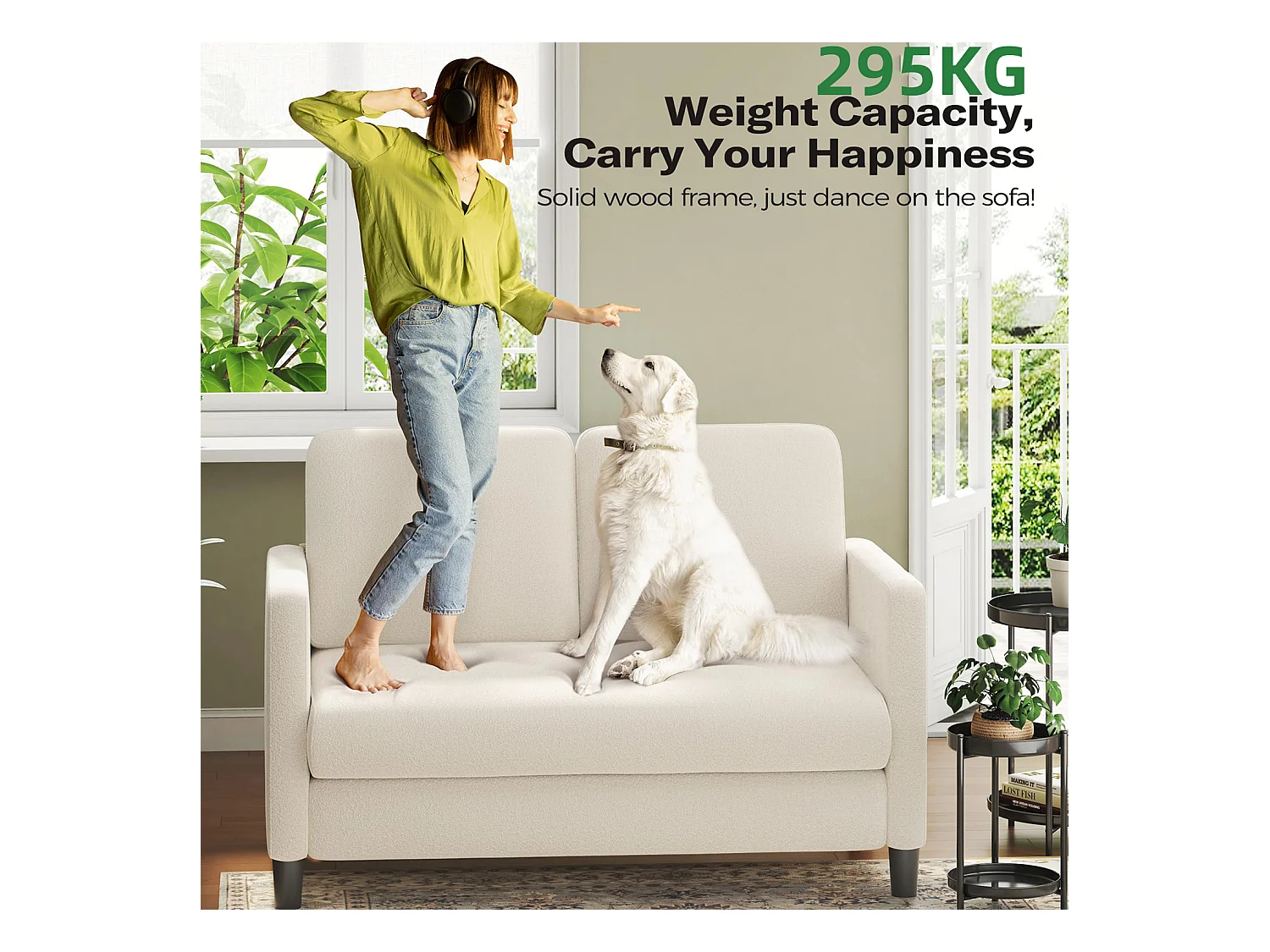 2 -seerer Komfortsofa in Teddy Beige Samt, mit tiefen Sitz von 55 cm und Armlehnen - 128x78x89cm