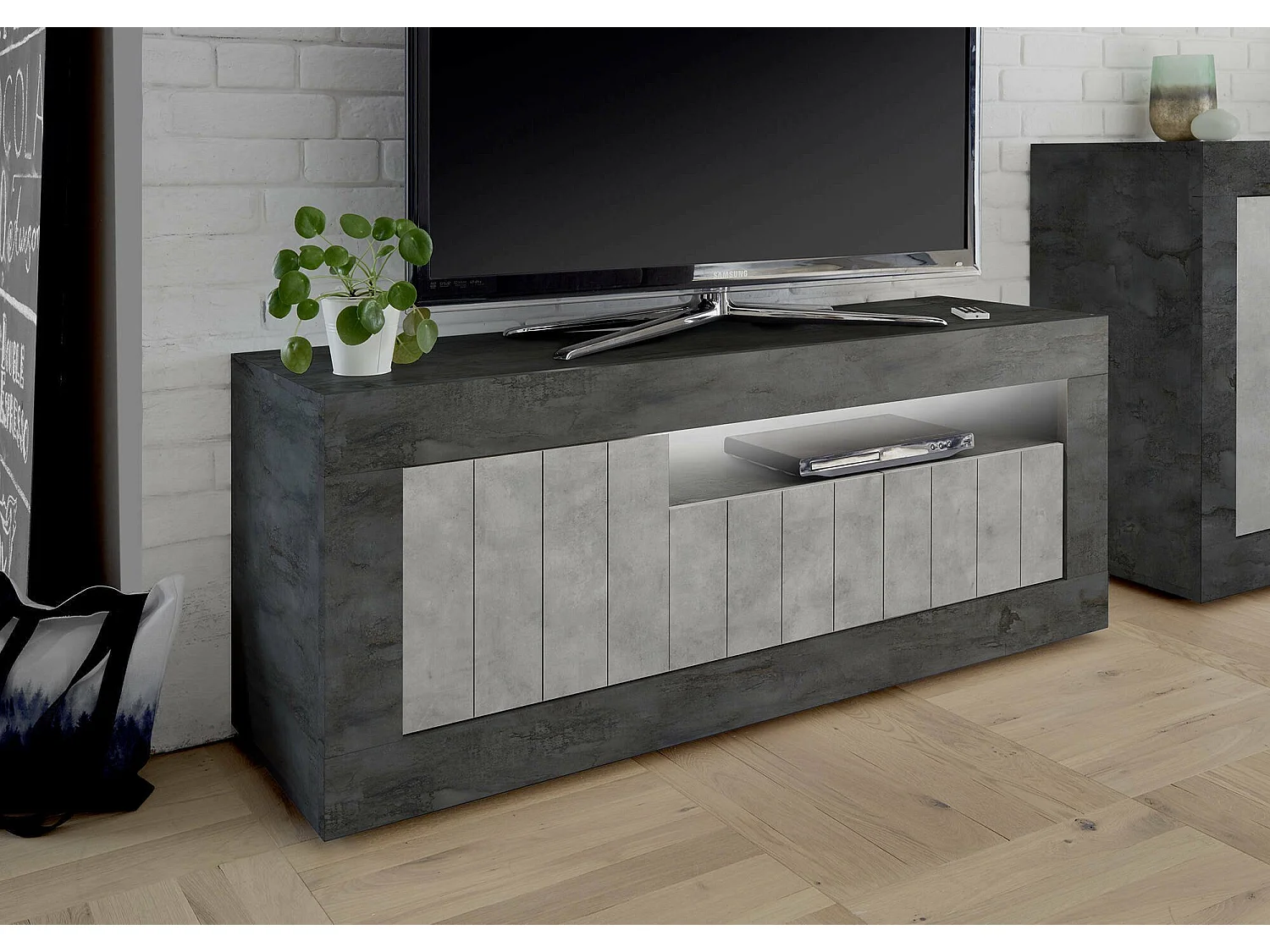 Meuble TV Dmurra, Buffet de salon, Armoire basse pour TV, Base murale de rangement, Made in Italy, 138x42 h56 cm, Ardoise et Ciment