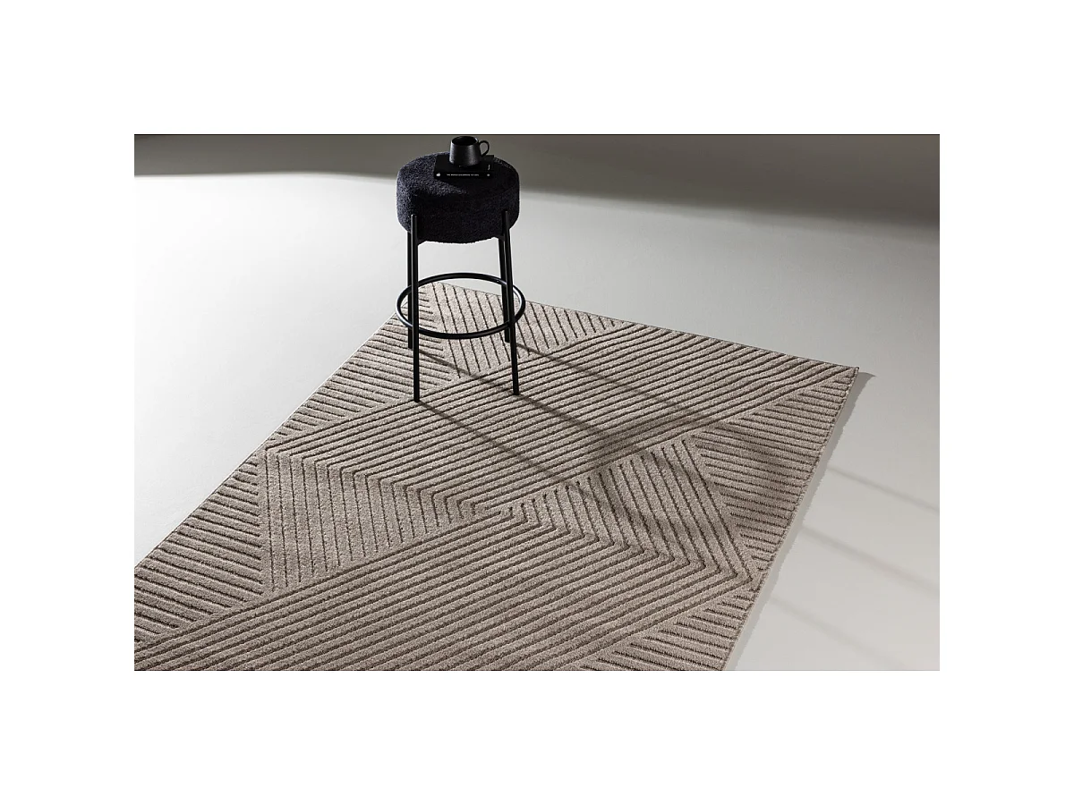 Aron Teppich 160x230 cm braun.