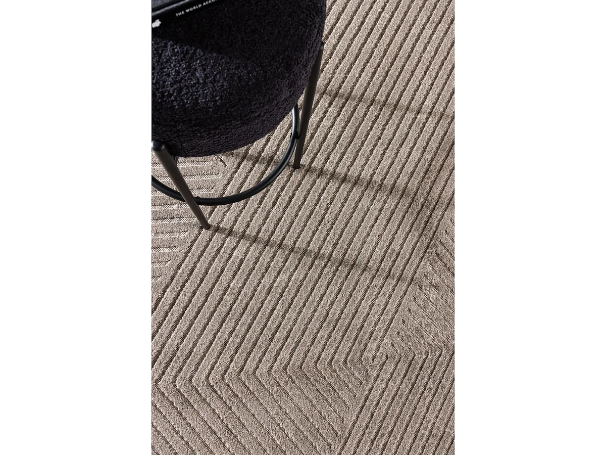 Aron Teppich 160x230 cm braun.