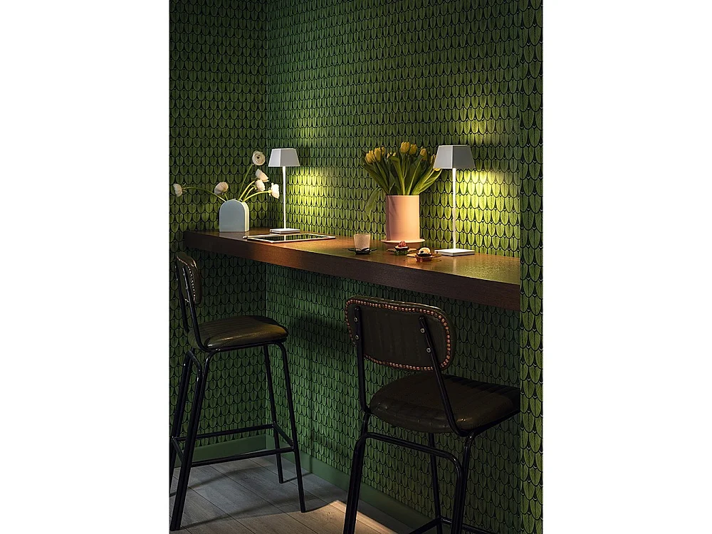 Lampe de table LED Siesta Verde Bosco portable et rechargeable IP54