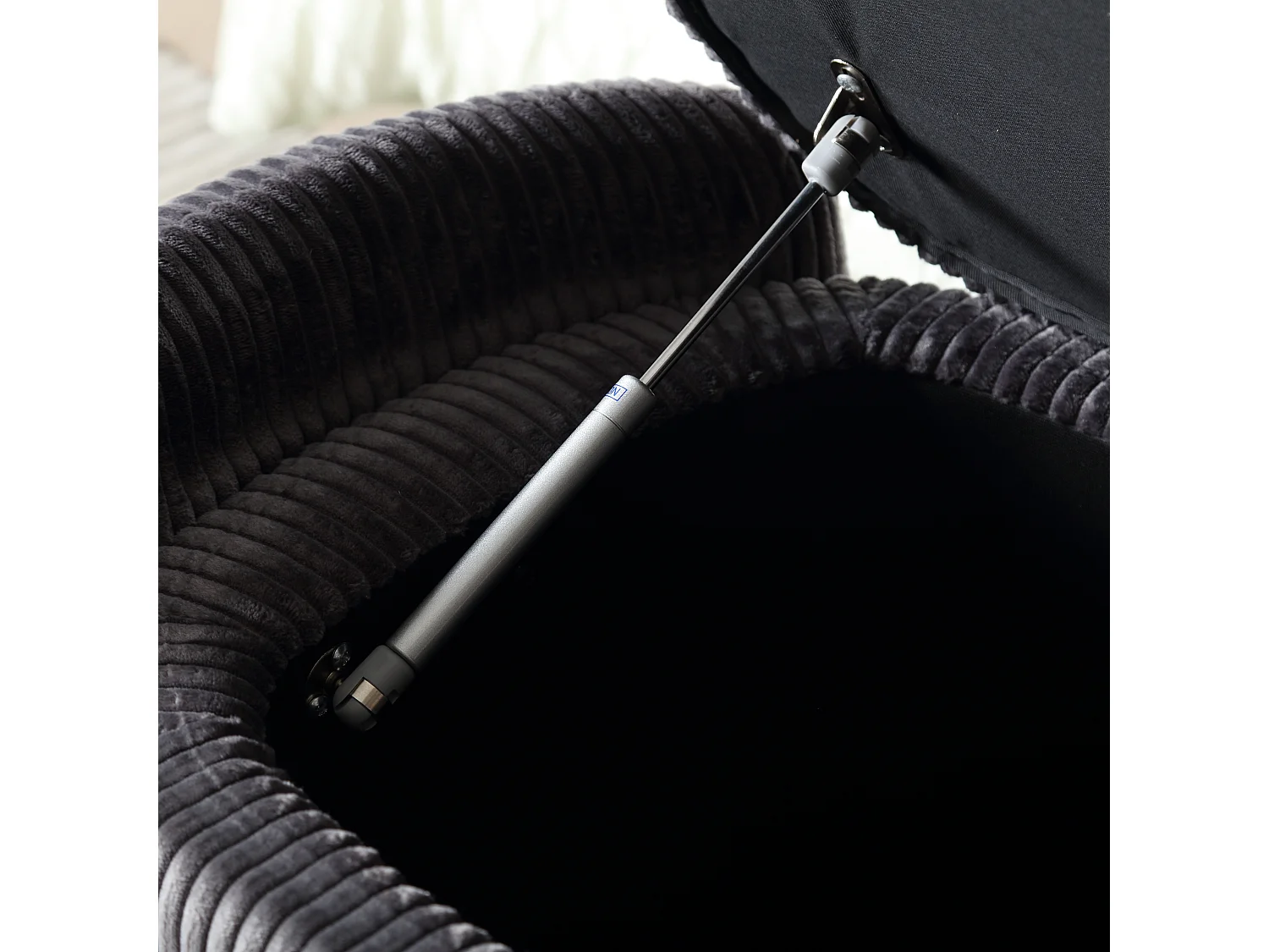 Sgabello contenitore in velluto a righe, comodo e versatile, ideale per soggiorno e camera da letto, nero