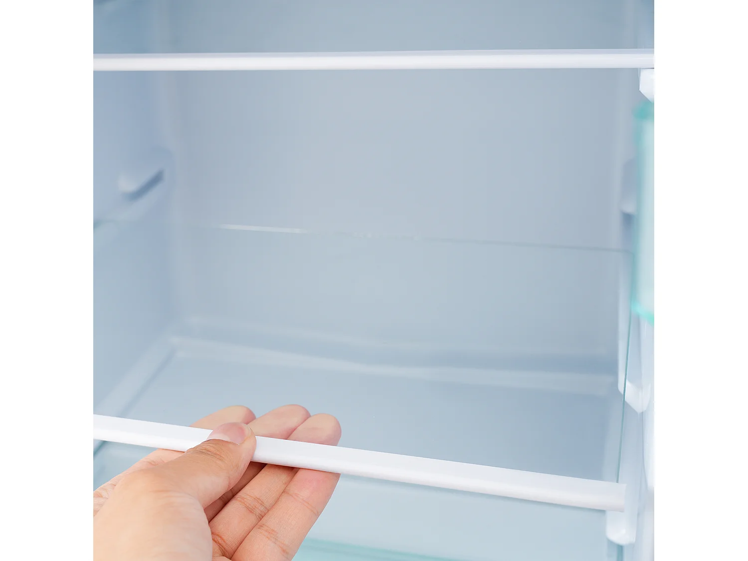 Réfrigérateur,76L, 1 PORTR,éclairage par LED,Pieds réglables,41*42*75 cm,NOIR