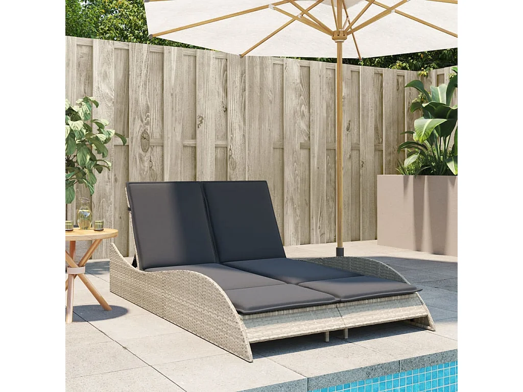 Espreguiçadeira com almofadas cinza claro 114x205x73 cm vime PE