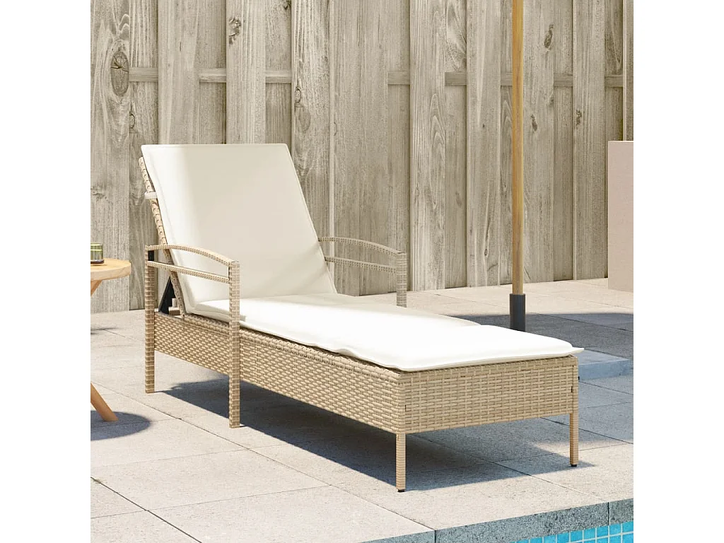 Chaise longue avec coussin beige 63x200x81 cm résine tressée