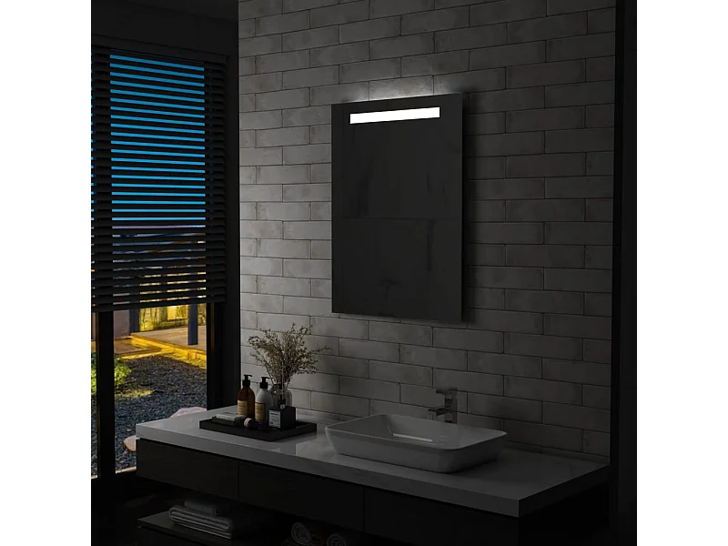 Specchio da Parete a LED per Bagno 60x80 cm