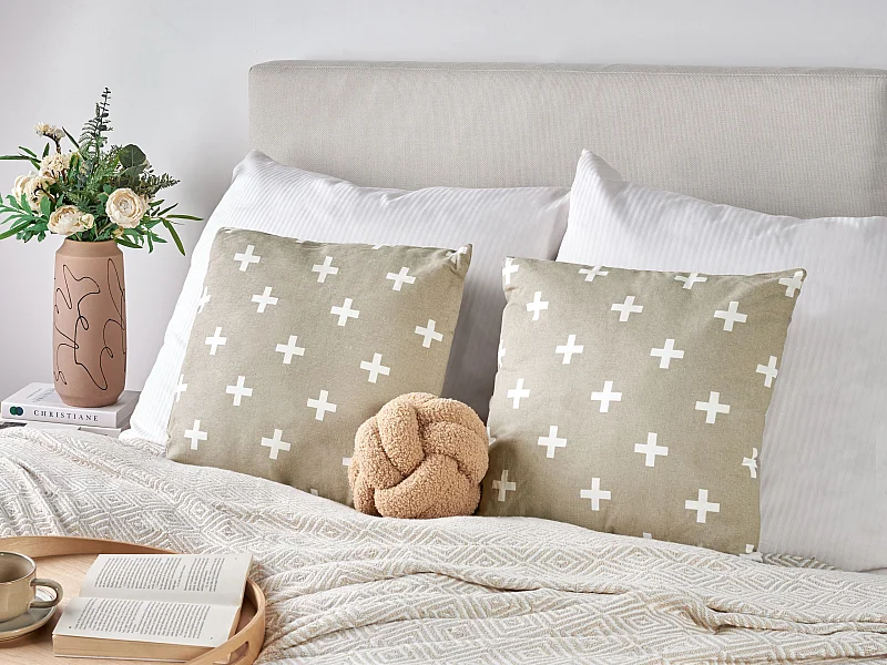 Conjunto de 2 almofadas decorativas VELLEIA Algodão 45 x 45 cm Taupe Padrão geométrico