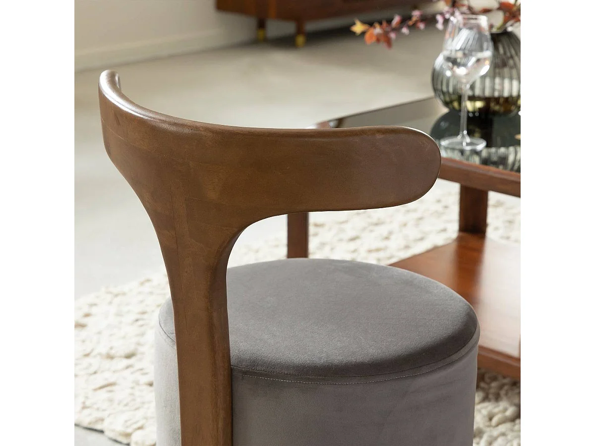 Sillón gris Adonis de mango con asiento de terciopelo