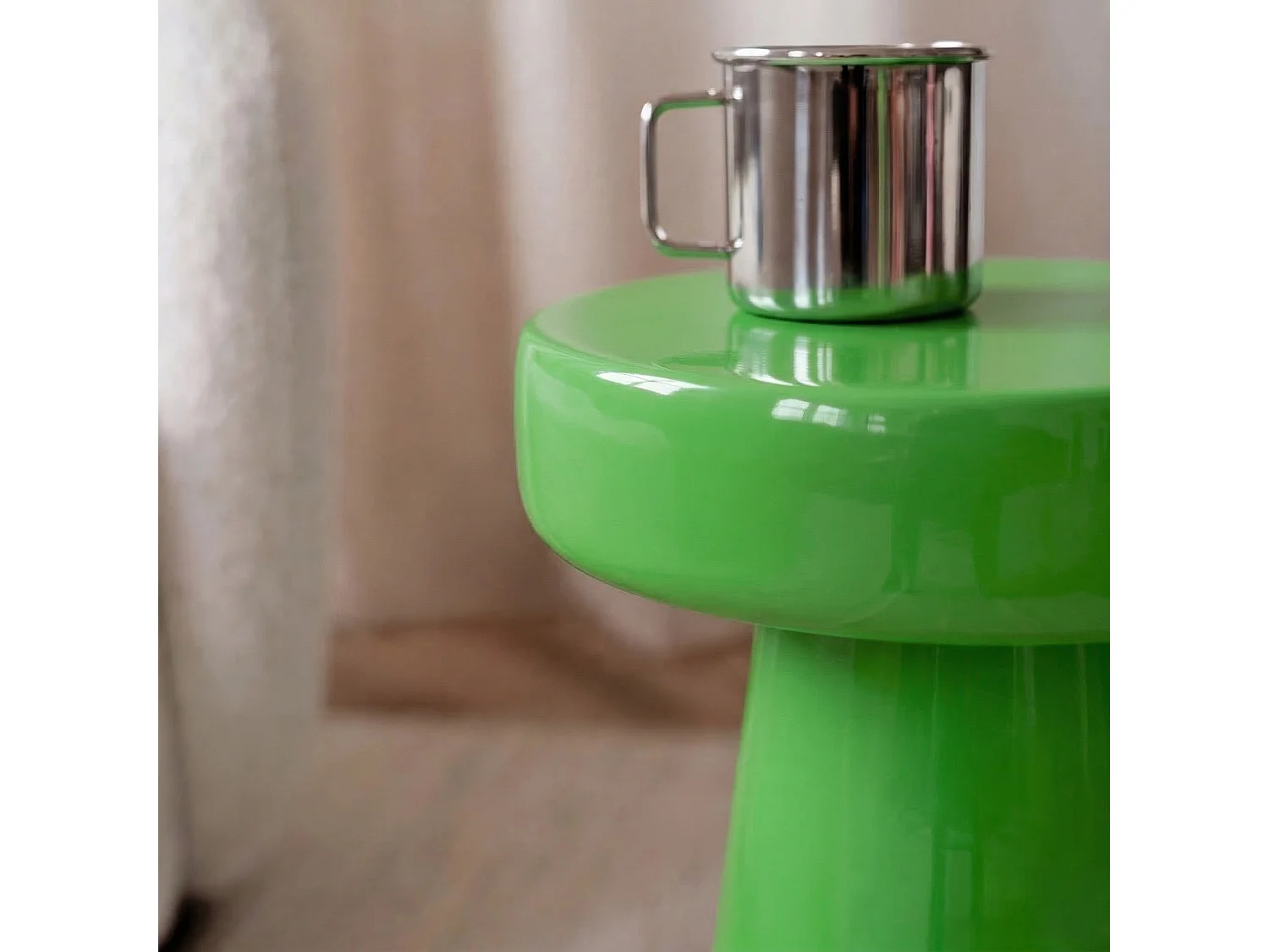 Tavolino rotondo in metallo verde D40 cm - Anouk