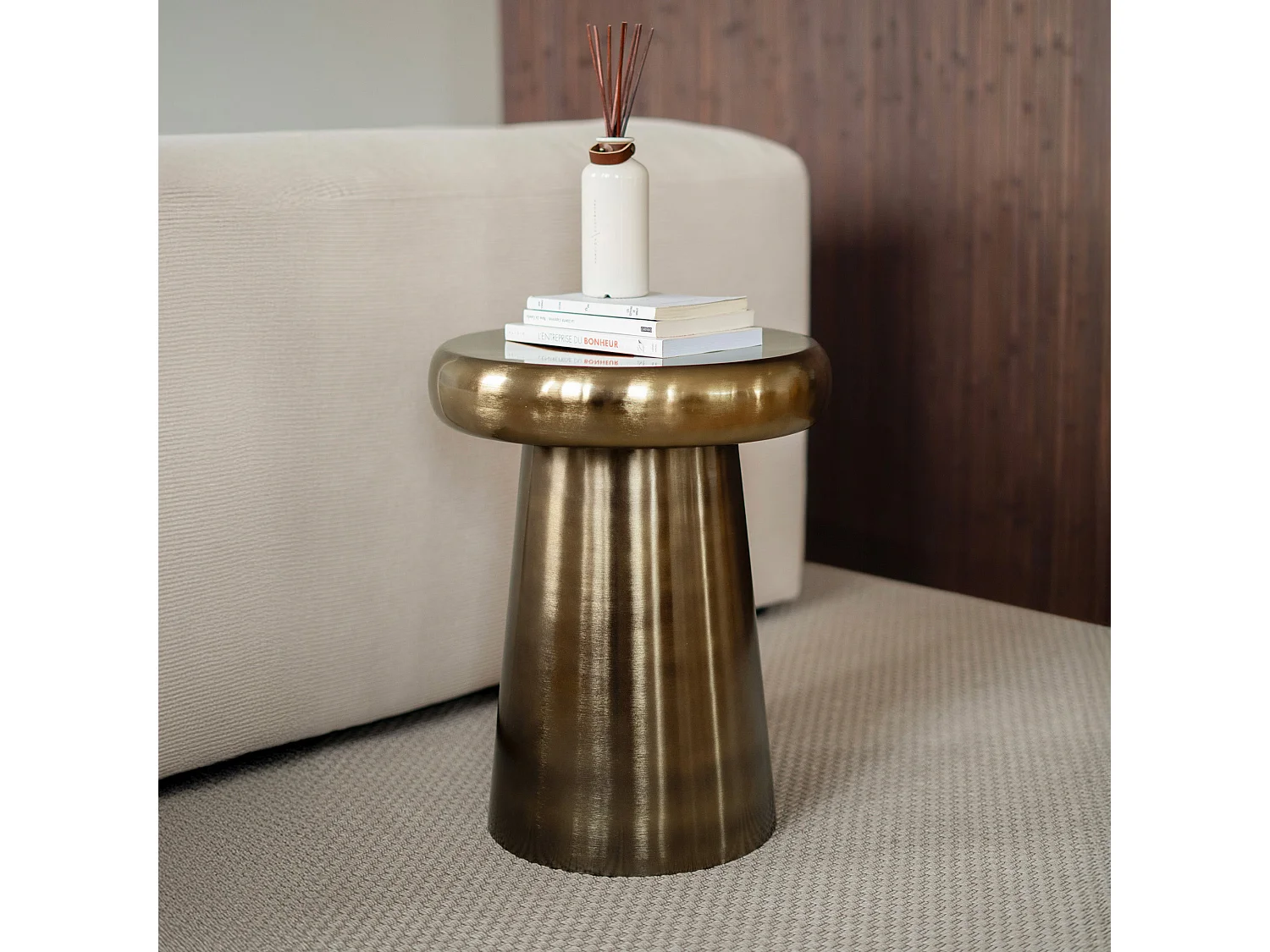 Tavolino rotondo in metallo dorato - Anouk