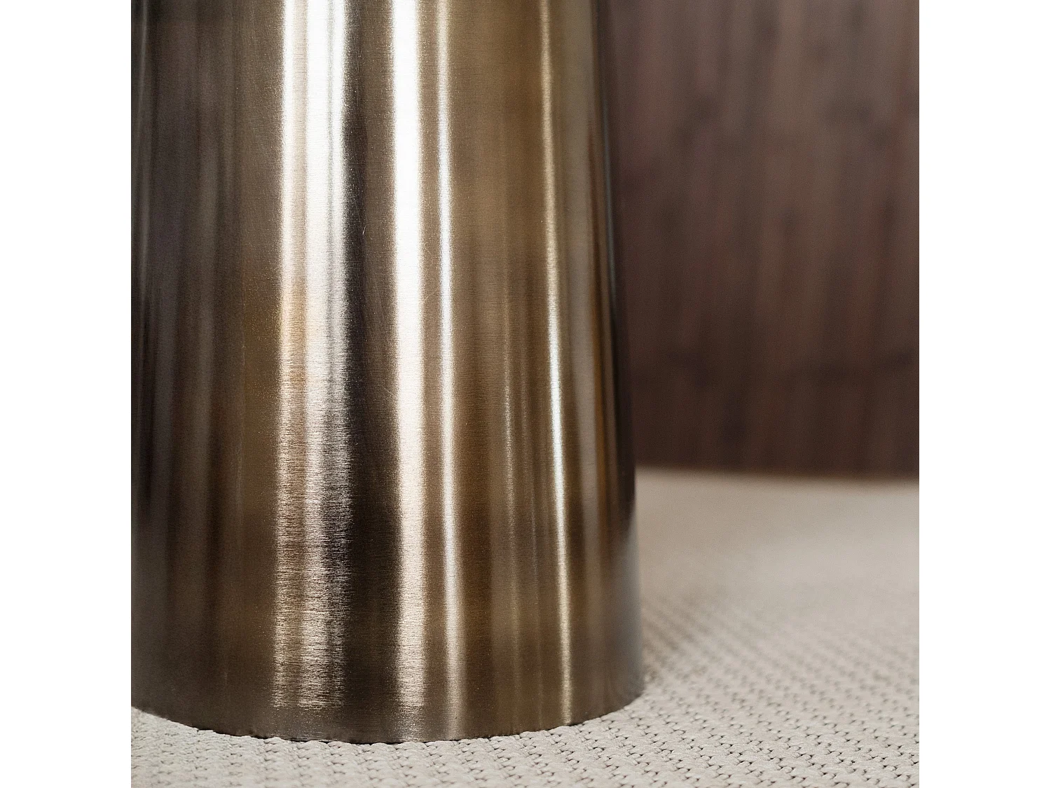 Tavolino rotondo in metallo dorato - Anouk