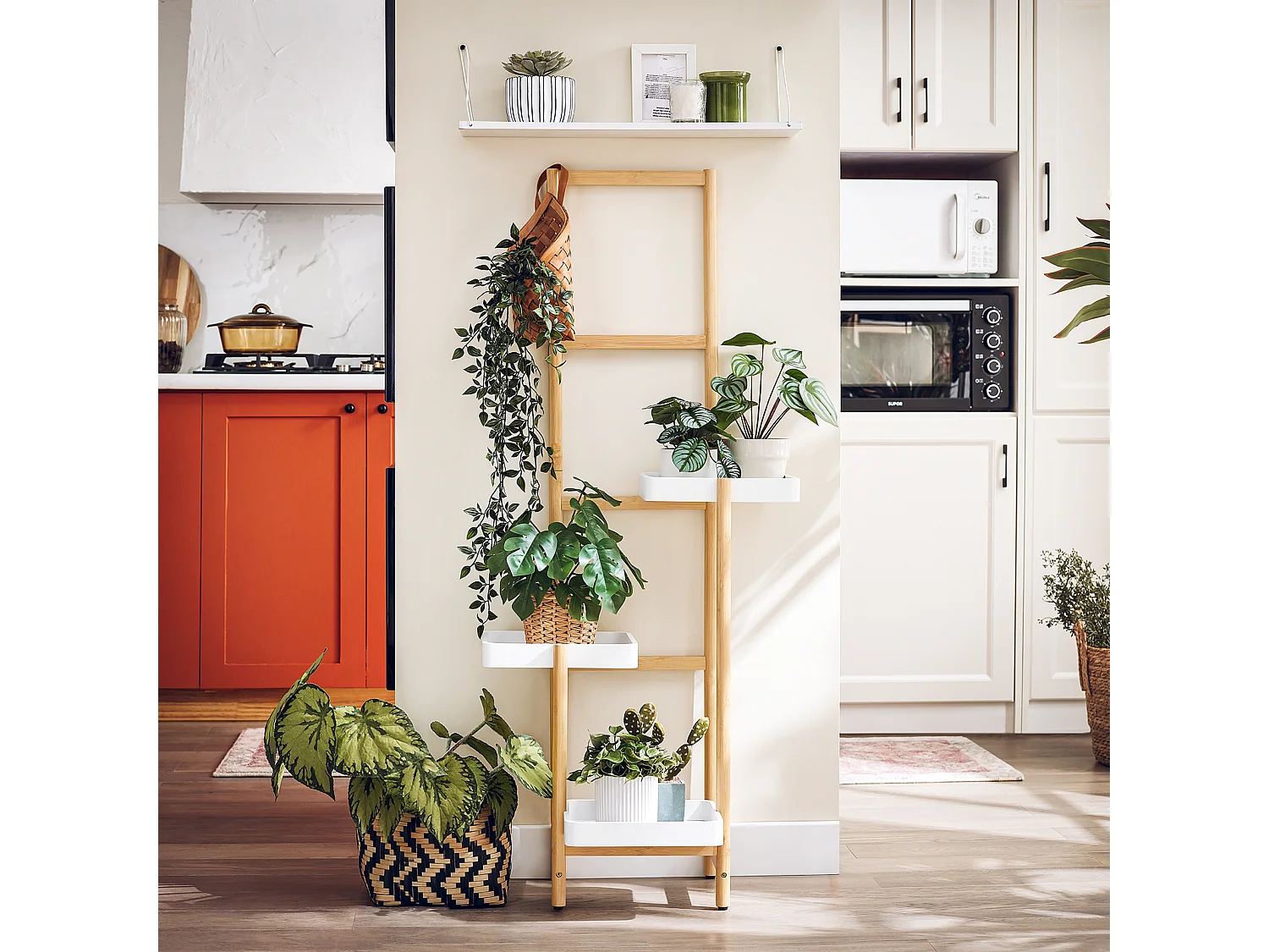 SoBuy STR13-WN Étagère à Fleurs Support de Pots de Fleurs Porte Plante en Bambou à 5 niveaux Présentoire de Jardin pour Intérieur et Extérieur, L31cm x P27cm x H130