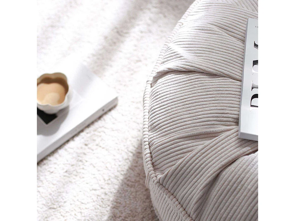 Coussin de sol effet côtelé Teddy