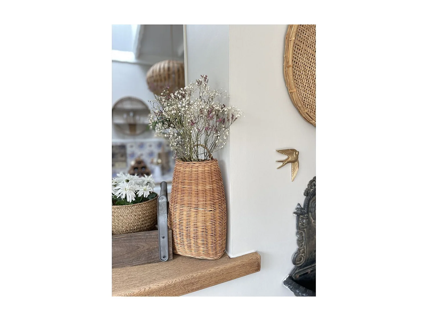 Hotte murale en rotin naturel