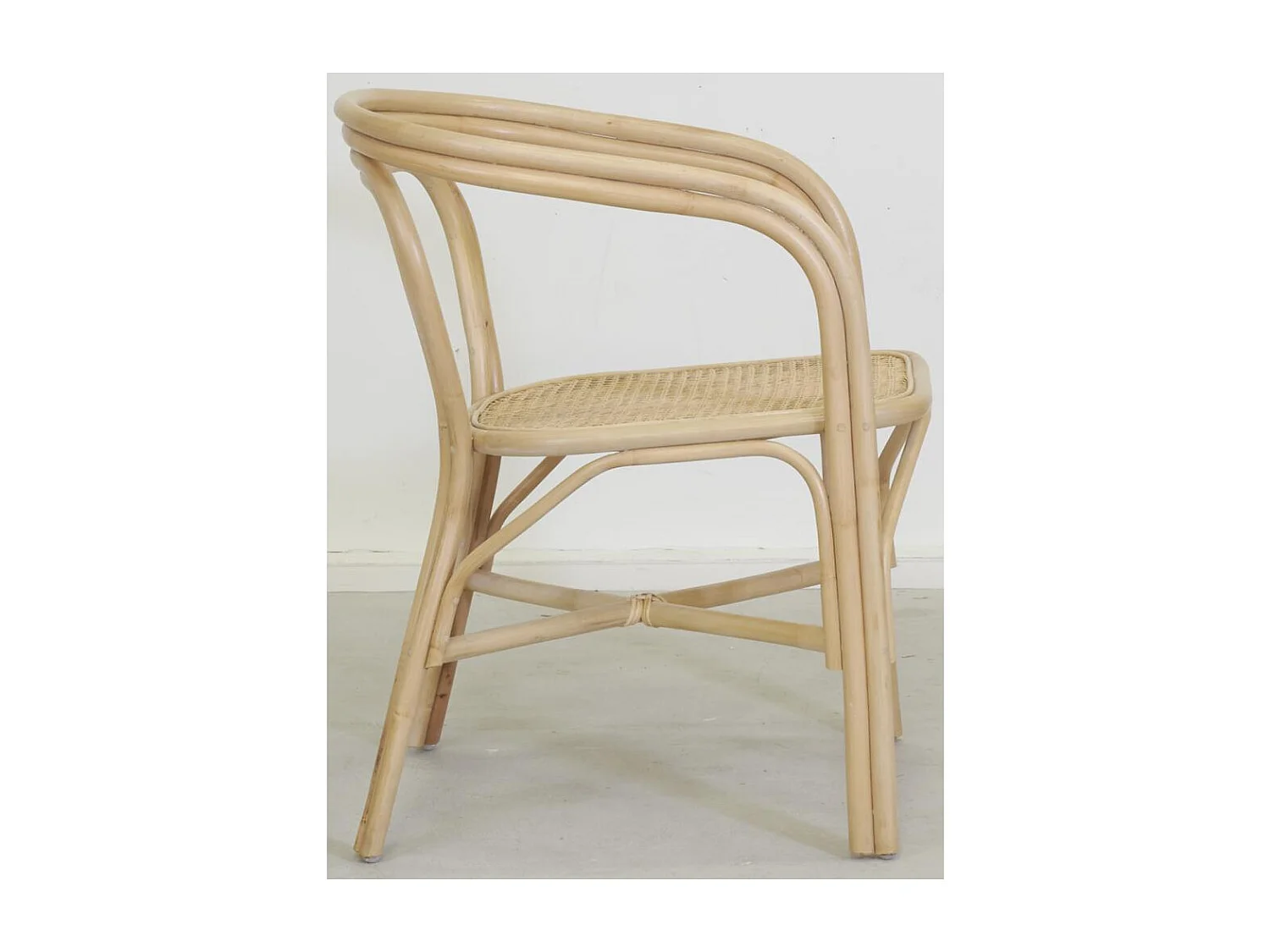 Fauteuil en rotin et cannage Design