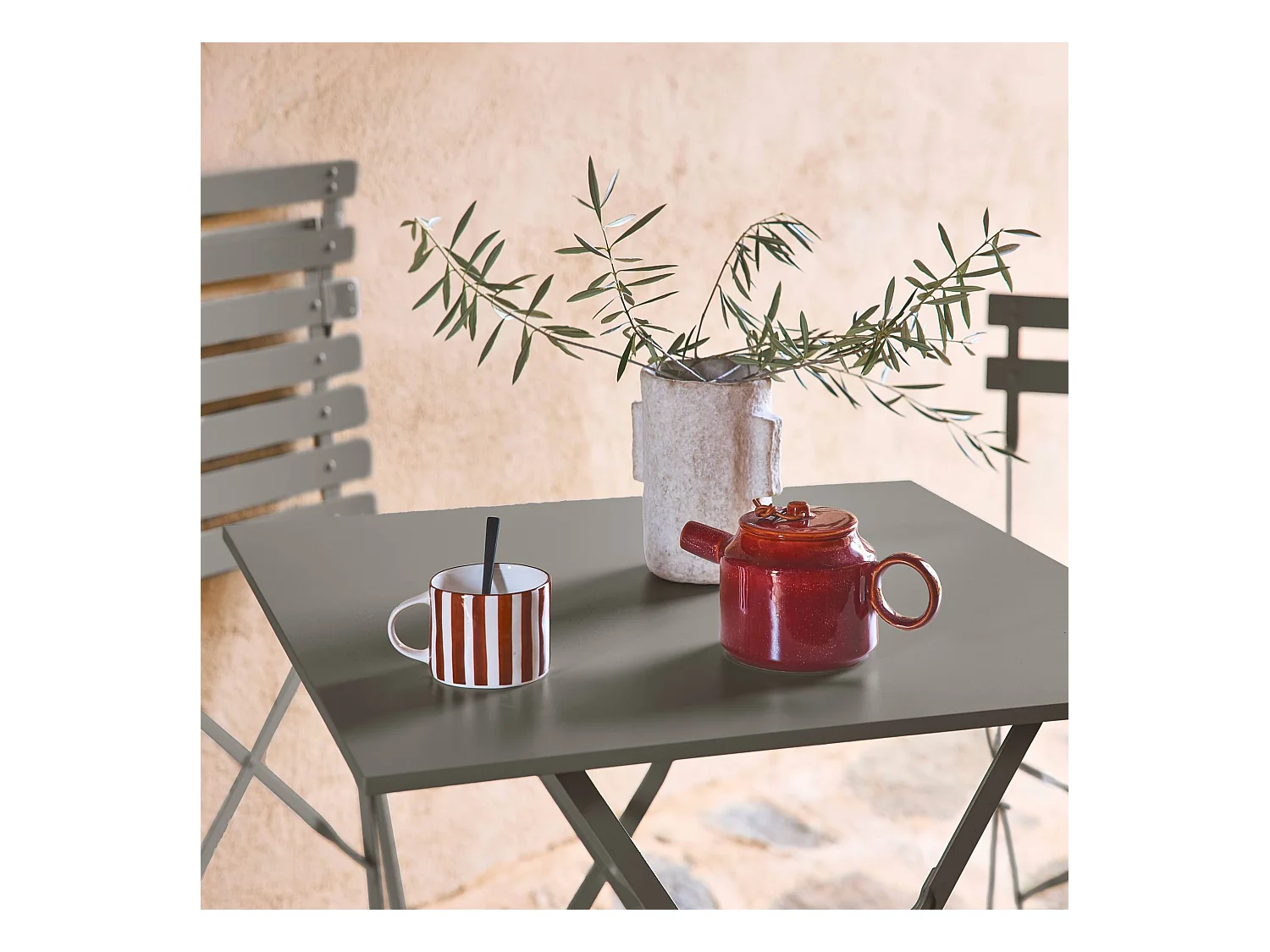 Tavolo da giardino bistrot pieghevole in metallo con 2 sedie, 70x70cm,