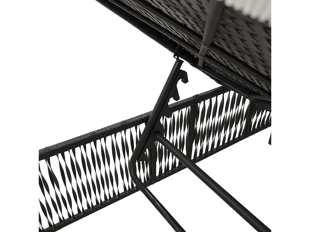 Chaise longue avec coussin noir résine tressée