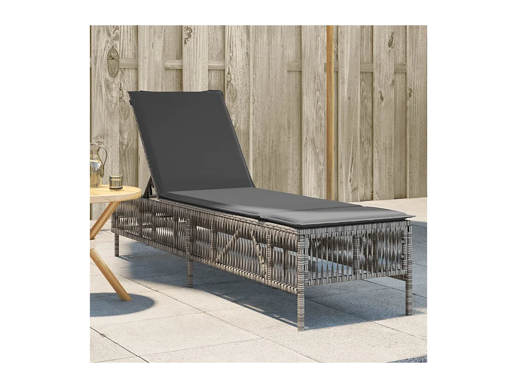 Chaise longue avec coussin gris résine tressée