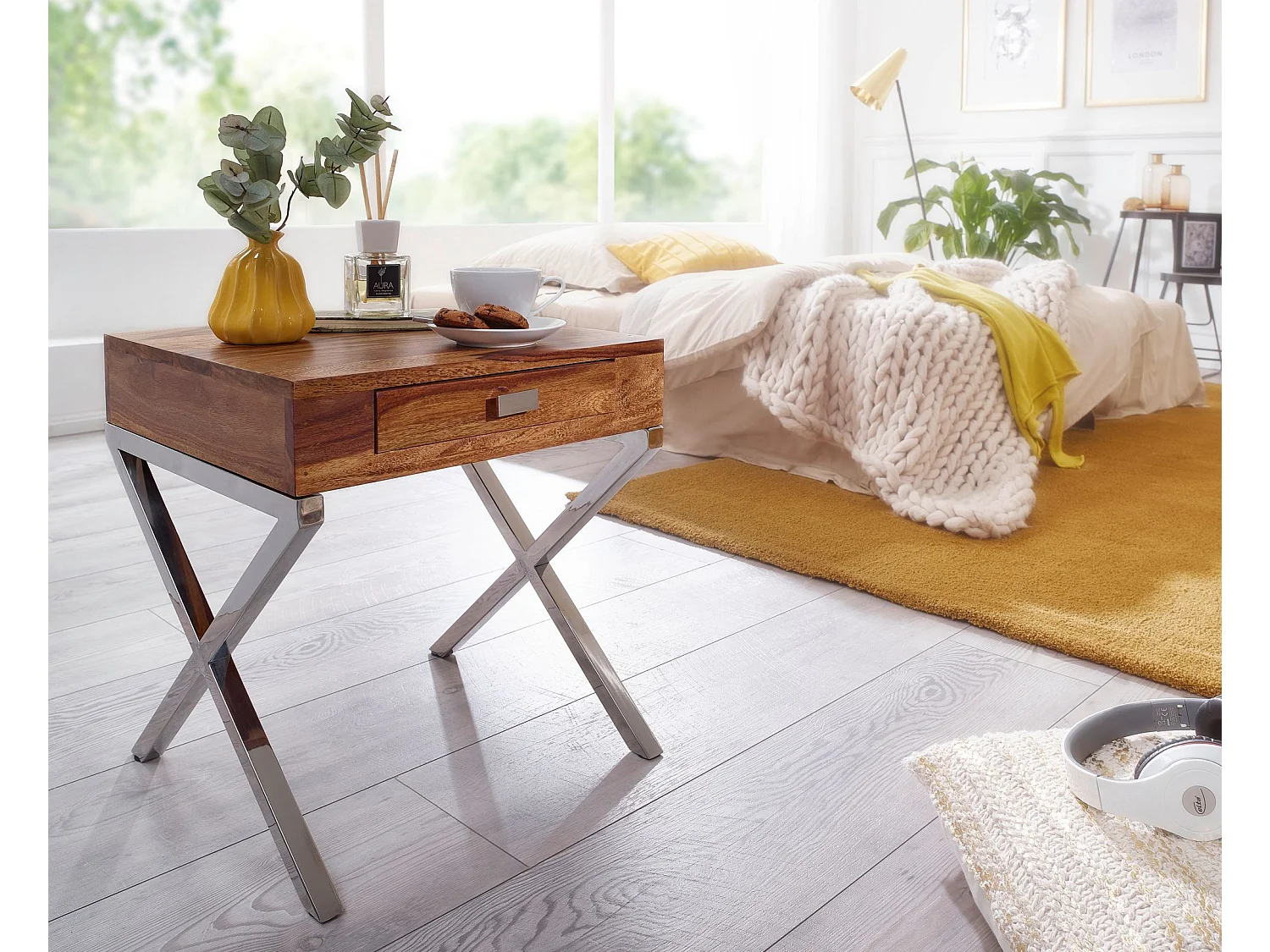 Nachttisch GUNA Massiv-Holz Sheesham Nacht-Kommode 45 cm 1 Schublade mit Metallbeine Nachtschrank