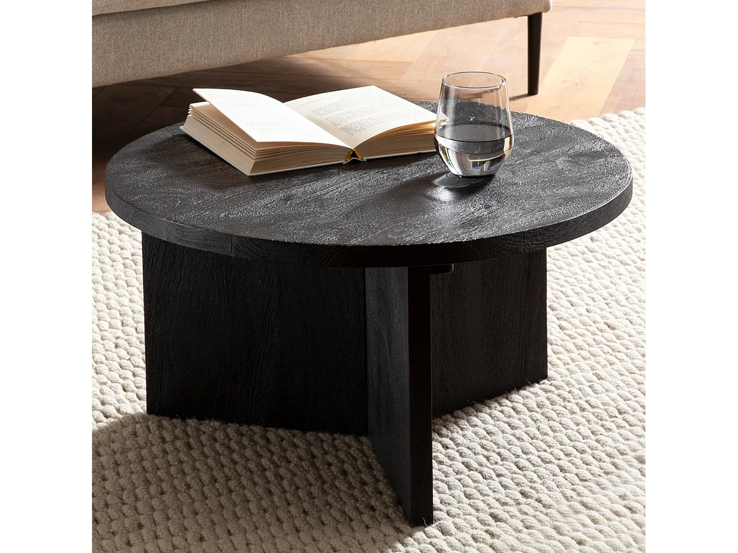 salontafel 60x60x33 cm mango massief hout zwarte salontafel rond, design woonkamertafel driepoot, salontafel woonkamer laag modern met natuurlijke houtnerf