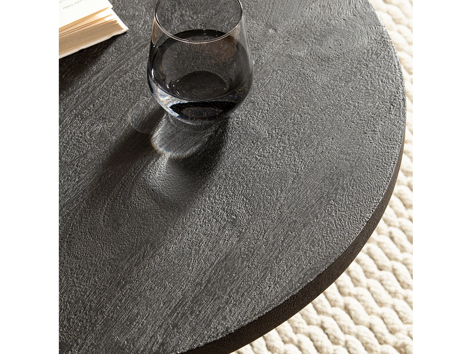 salontafel 60x60x33 cm mango massief hout zwarte salontafel rond, design woonkamertafel driepoot, salontafel woonkamer laag modern met natuurlijke houtnerf