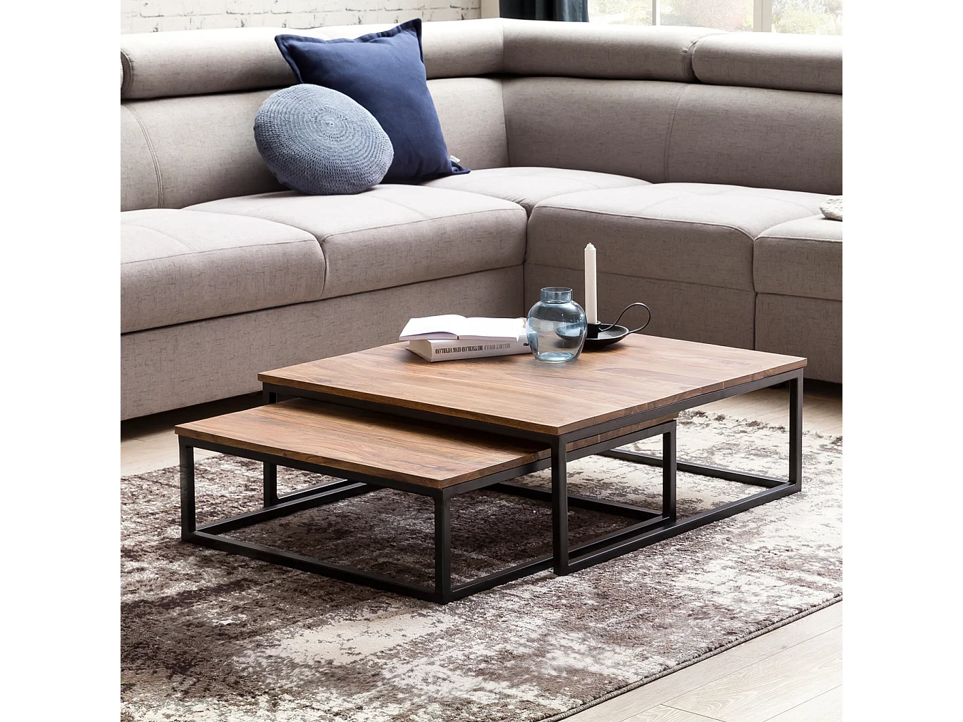 Couchtisch AKOLA 2-teilig Massivholz 75 x 75 x 27 cm, Design Wohnzimmertisch Sheesham Holz, Wohnzimmer Lounge Tisch Massiv mit Metall Beinen